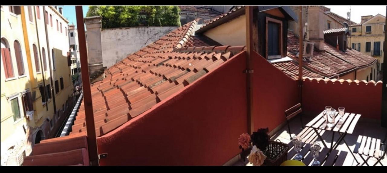 San Marco With Terrace And View Διαμέρισμα Βενετία Εξωτερικό φωτογραφία